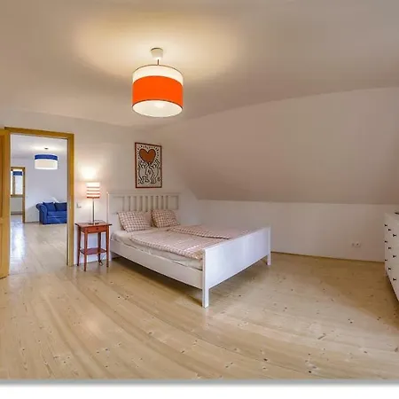 Henye House Balatonhenye